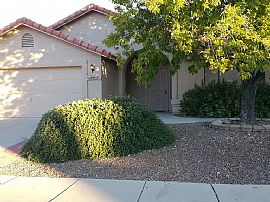 8431 E Heath Ct, Tucson, Az 85715 in Tucson, AZ