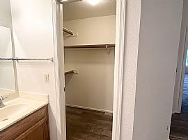 954 E Cullumber St, Gilbert, Az 85234 in Gilbert, AZ (Photo 6 of 12)