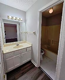 Beautiful 3 Bedroom Family Home in Cordova, TN (Photo 8 of 8)