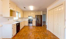 Beautiful 3 Bedroom House in Madison, AL (Photo 3 of 8)