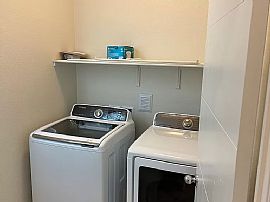 29 Morrestown Ave, North Las Vegas, Nv 89084 in North Las Vegas, NV (Photo 5 of 12)