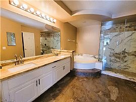 2021 Golden Trumpet Ave, Las Vegas, Nv 89123 in Las Vegas, NV (Photo 10 of 12)