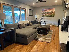 2095 California Ave, Reno, Nv 89509 in Reno, NV (Photo 3 of 11)