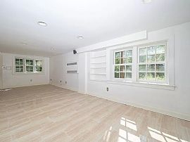 7 Birch Ln, Ridgefield, Ct 06877 in Ridgefield, CT (Photo 11 of 12)