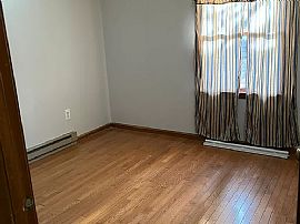 48 Twining St, Plainville, Ct 06062 in Plainville, CT (Photo 11 of 11)