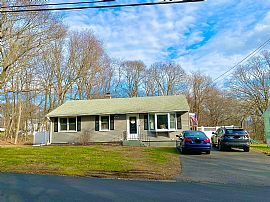 179 Coram Rd, Shelton, Ct 06484 in Shelton, CT