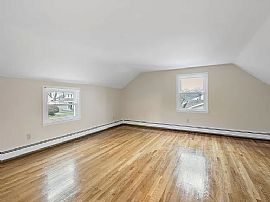 15 Barholm Ave, Stamford, Ct 06907 in Stamford, CT (Photo 7 of 11)