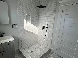 70 Clarkson St, Bridgeport, Ct 06605 in Bridgeport, CT (Photo 12 of 12)