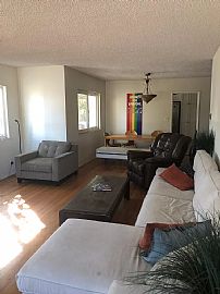 Affordable 4bedroom and 2bathroom in Santa Monica, CA (Photo 9 of 12)