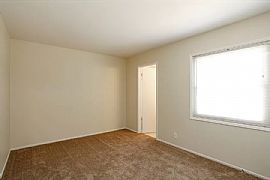 Affordable 3bedroom and 2bathroom  in Riverside, CA (Photo 10 of 12)