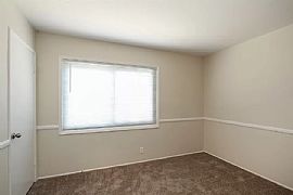 Affordable 3bedroom and 2bathroom  in Riverside, CA (Photo 9 of 12)