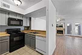 1bedroom 1bathroom  in Dallas, TX (Photo 5 of 12)