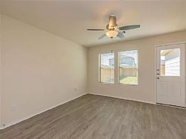 Spacious Houses For Rent in Conroe, TX (Photo 2 of 10)