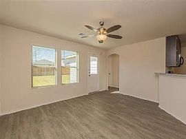 Spacious Houses For Rent in Conroe, TX (Photo 3 of 10)