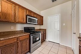 For Rent  in Waxahachie, TX (Photo 2 of 6)