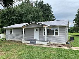 Charming 3 Bedroom , 1 Bathroom For Rent  in Dover, DE