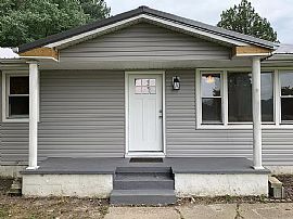 Charming 3 Bedroom , 1 Bathroom For Rent  in Dover, DE (Photo 5 of 12)