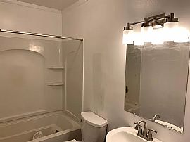 Charming 3 Bedroom , 1 Bathroom For Rent  in Dover, DE (Photo 8 of 12)