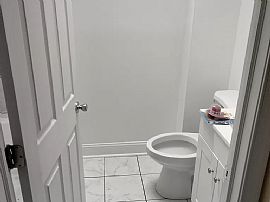 Beautiful Townhouse in Wilmington, DE (Photo 6 of 10)