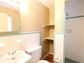 House For Rent 824 Castlewood Ave, Birmingham, Al 35206 in Birmingham, AL (Photo 7 of 10)