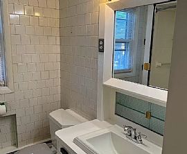 Apartment For Rent 37 Longfellow Ter, # 3, Providence, Ri 02907 in Providence, RI (Photo 3 of 11)