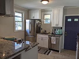 Charming 2bedroom and 1bathroom in Cincinnati, OH (Photo 3 of 12)