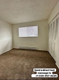 2 Bedroom 1 Bathroom  in Reno, NV (Photo 3 of 10)