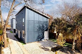 Newly Built 2 Bedroom Townhouse in San Antonio, TX (Photo 9 of 9)