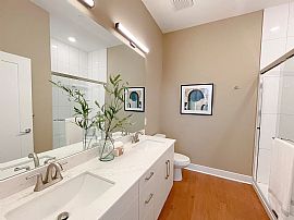 Charming Studio Apartment  in Olathe, KS (Photo 3 of 6)