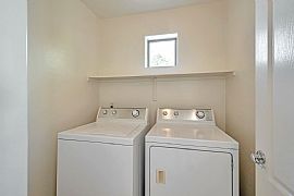 3 Bedroom 2 Bath in Mesa, AZ (Photo 11 of 12)