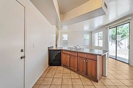 3 Bedroom 2 Bath in Mesa, AZ (Photo 5 of 12)