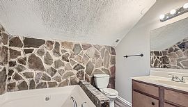 Spacious 4 Bedrooms 3 Bedrooms House For Rent  in Douglasville, GA (Photo 10 of 12)