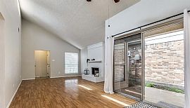 Beautiful 2 Bedrooms 1.5 Bedroom House For Rent  in Garland, TX (Photo 5 of 11)