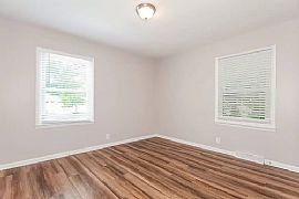 Apply and Get Approved to Lease This Home By February 29, 2024 in Charlotte, NC (Photo 10 of 10)