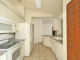 6555 Adrian St, Cocoa, Fl $900 Mthly in Cocoa, FL (Photo 4 of 5)