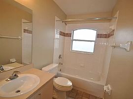 3021 Sky St, $800 Mthly in Deltona, FL