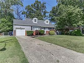 Stunning 4 Bedroom House For Rent  in Virginia Beach, VA