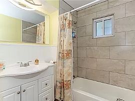 Stunning 4 Bedroom House For Rent  in Virginia Beach, VA (Photo 4 of 6)