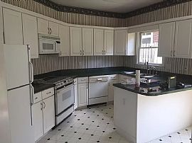 837 Greystone Highlands Dr, Birmingham, Al 35242 in Birmingham, AL (Photo 6 of 11)