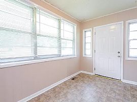 1244 Skyline Dr, Birmingham, Al 35214 in Birmingham, AL (Photo 3 of 12)