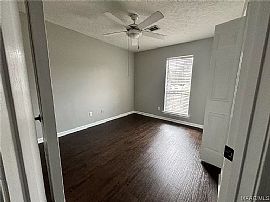 8425 English Oak Loop, Montgomery, Al 36117 in Montgomery, AL (Photo 5 of 11)