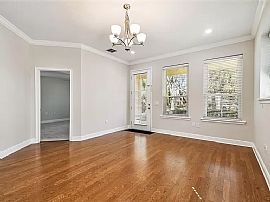 Townhouse For Rent in Orlando, FL (Photo 5 of 12)