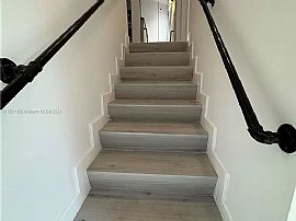 House For Rent 495 W Park Dr Apt 203, Miami, Fl 33172 in Miami, FL (Photo 5 of 12)