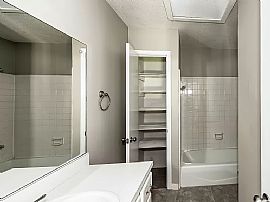 House For Rent 705 25th Ave Ne, Birmingham, Al 35215 in Birmingham, AL (Photo 7 of 12)