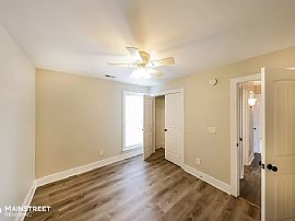 207 Moss Stone Ln, Calera, Al 35040 in Calera, AL (Photo 5 of 12)