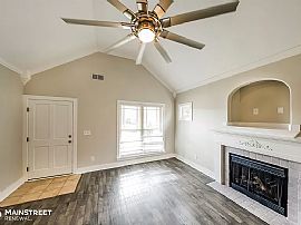 207 Moss Stone Ln, Calera, Al 35040 in Calera, AL (Photo 9 of 12)