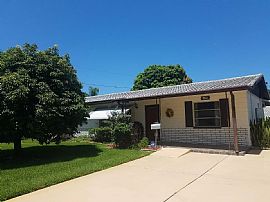 5152 102nd St N, Saint Petersburg, Fl 33708 in Saint Petersburg, FL