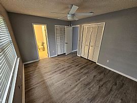 1666 Ashwood Cir, Middleburg, Fl 32068 in Middleburg, FL (Photo 9 of 12)