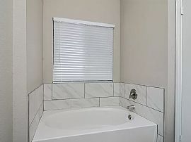 House For Rent 705 Skipjack Dr, Henderson, Nv 89015 in Henderson, NV (Photo 10 of 12)