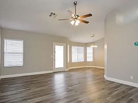 House For Rent 705 Skipjack Dr, Henderson, Nv 89015 in Henderson, NV (Photo 2 of 12)